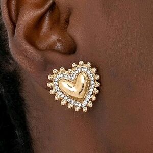 Minimalist heart crystal stud earrings; NWOR